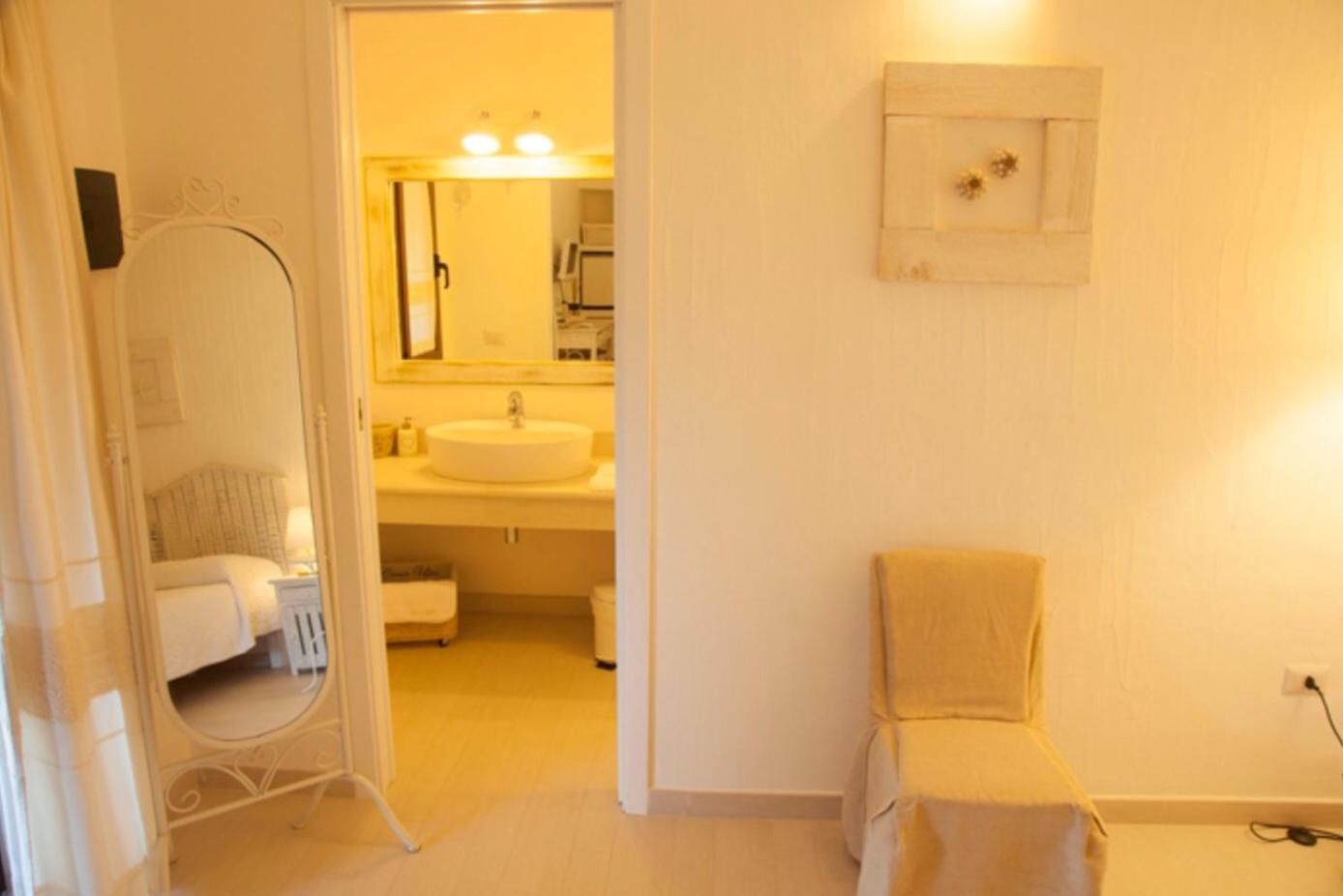 Cento Ulivi B&B Golfo Aranci Exteriér fotografie