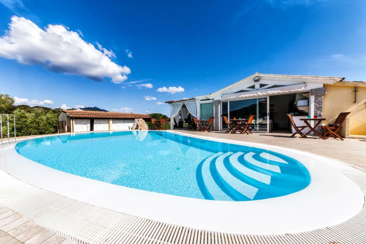 Cento Ulivi B&B Golfo Aranci Exteriér fotografie